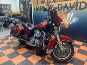 2012 Harley-Davidson Road King FLHR103 thumb 2