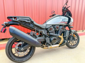 2025 Harley-Davidson® Pan America® 1250 ST Billiard Gray thumb 2