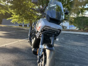 2025 Harley-Davidson® Pan America® 1250 ST RA1250ST thumb 2