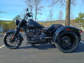 2025 Harley-Davidson® Freewheeler® FLRT thumb 0