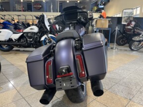 2025 Harley-Davidson® Street Glide™ FLHX thumb 1