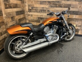2014 Harley-Davidson® V-Rod Muscle® Amber Whiskey VRSCF thumb 2