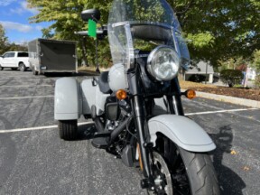 2024 Harley-Davidson® Freewheeler™ FLRT thumb 1