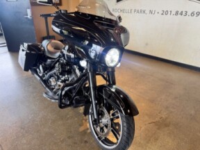  2016 Harley Davidson Street Glide Special FLHXS thumb 3