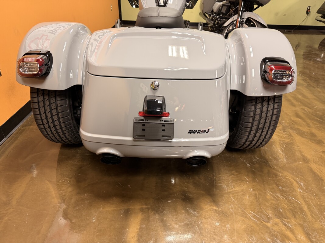 FLTRT 2026 Road Glide 3, photo 6