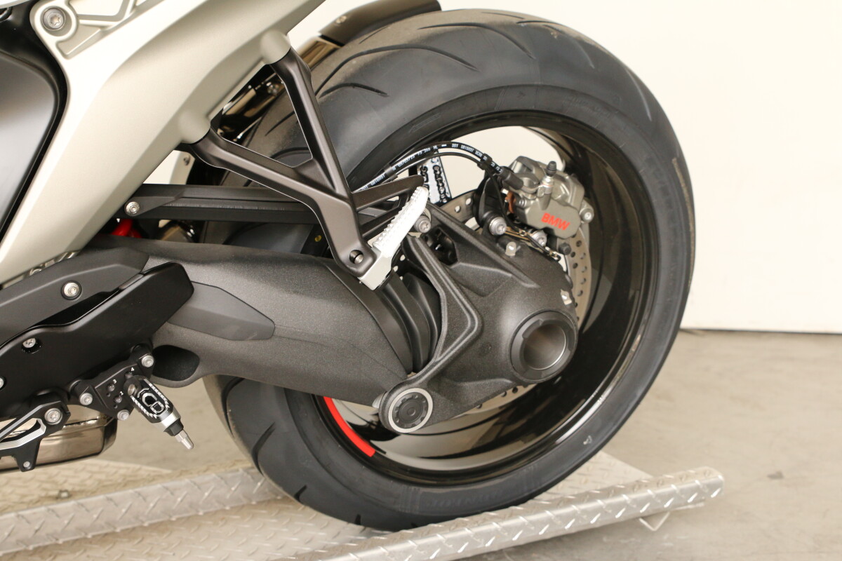 On Sale 2026 BMW R 1300 R, photo 23