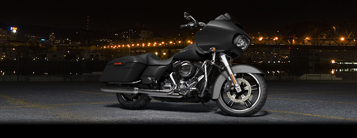 2015 Harley-Davidson® Road Glide® Black Denim