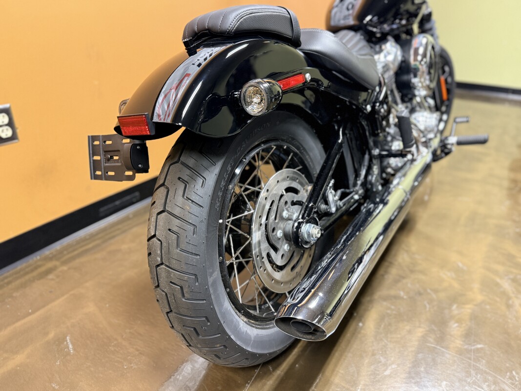 FXBB 2025 Street Bob™, photo 9