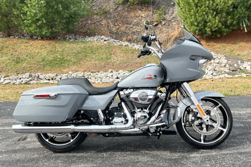 FLTRX 2024 Road Glide®
