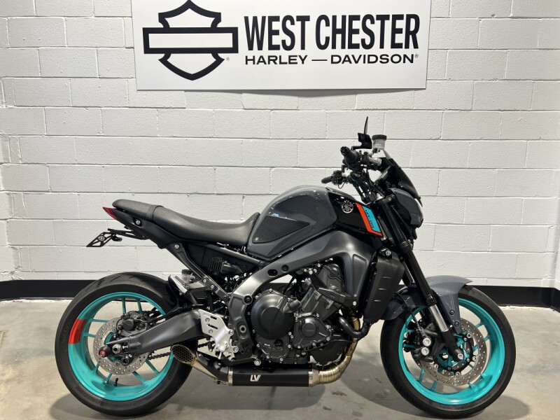 2023 Yamaha MT-09 Cyan Strom