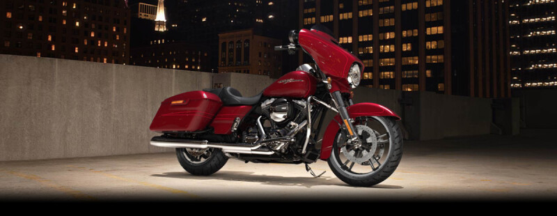 2016 Harley-Davidson® Street Glide® Special Velocity Red Sunglo