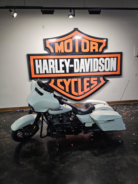 2018 Harley-Davidson® Street Glide® Special