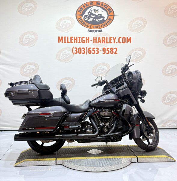 2020 CVO™ Limited FLHTKSE