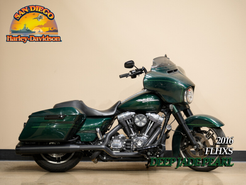 FLHXS 2016 Street Glide® Special