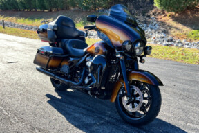 2024 Harley-Davidson® Ultra Limited FLHTK thumb 1