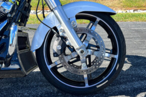 2024 Harley-Davidson® Street Glide® FLHX thumb 2