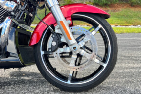 2025 Harley-Davidson® Road Glide™ FLTRX thumb 2