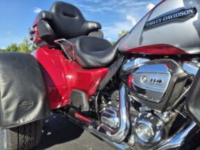 FLHTCUTG 2019 Tri Glide® Ultra thumb 3