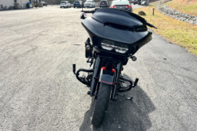 2018 Harley-Davidson® CVO™ Road Glide® FLTRXSE thumb 0