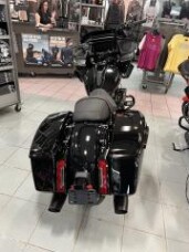 2026 Harley-Davidson® Road Glide® Vivid Black Black Trim thumb 1