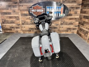 2026 Harley-Davidson® Road Glide® Dark Billiard Gray Chrome Trim thumb 1