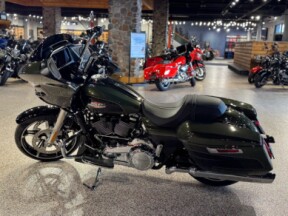 2026 Harley-Davidson® Road Glide® FLTRX thumb 0