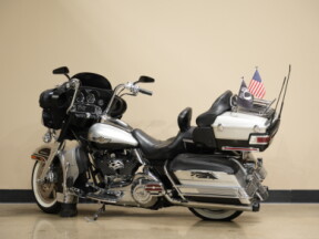 FLHTCUI 2003 Electra Glide® Ultra Classic® thumb 0