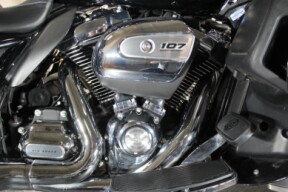 2018 Harley-Davidson® Ultra Limited Low FLHTKL thumb 0