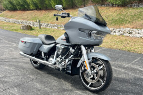 FLTRX 2024 Road Glide® thumb 1