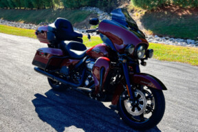 2024 Harley-Davidson® Ultra Limited FLHTK thumb 1