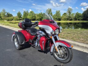 FLHTCUTG 2019 Tri Glide® Ultra thumb 2