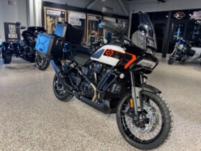 2026 Harley-Davidson® Pan America 1250 Limited RA1250L thumb 3