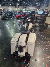 2018 Harley-Davidson® Street Glide® Special thumb 0
