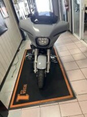 2026 Harley-Davidson® Street Glide® Dark Billiard Gray Chrome Trim thumb 2