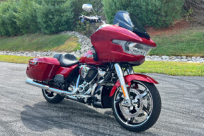 2025 Harley-Davidson® Road Glide™ FLTRX thumb 1
