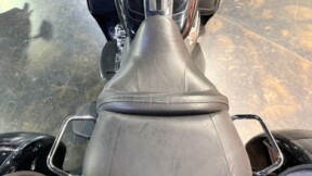 2023 Harley-Davidson® Tri Glide® Ultra thumb 1