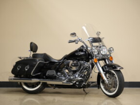 FLHR 2016 Road King® thumb 2