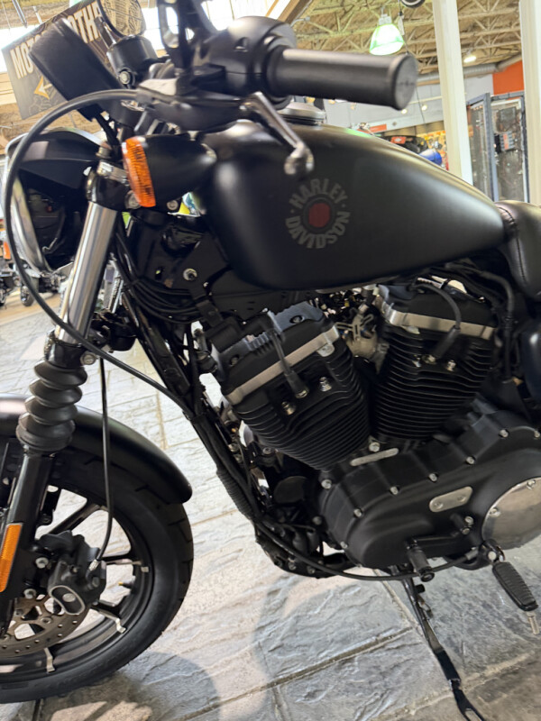 2022 Harley-Davidson® Iron 883™ No Gimmicks, No Hidden Fees., photo 11