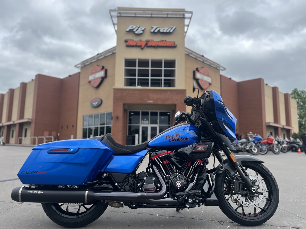 2026 Harley-Davidson® FLHXSTSE CVO Street Glide ST Electric Coast
