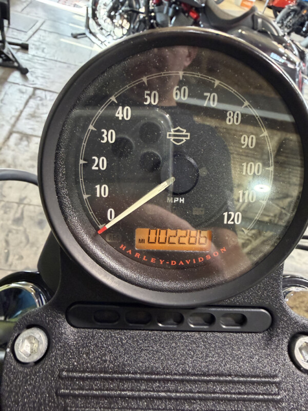 2022 Harley-Davidson® Iron 883™ No Gimmicks, No Hidden Fees., photo 14