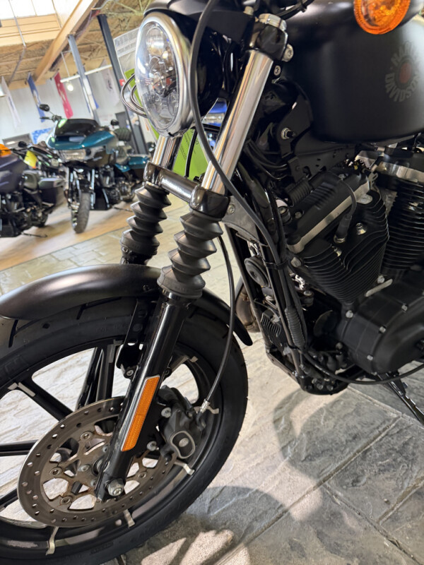 2022 Harley-Davidson® Iron 883™ No Gimmicks, No Hidden Fees., photo 10