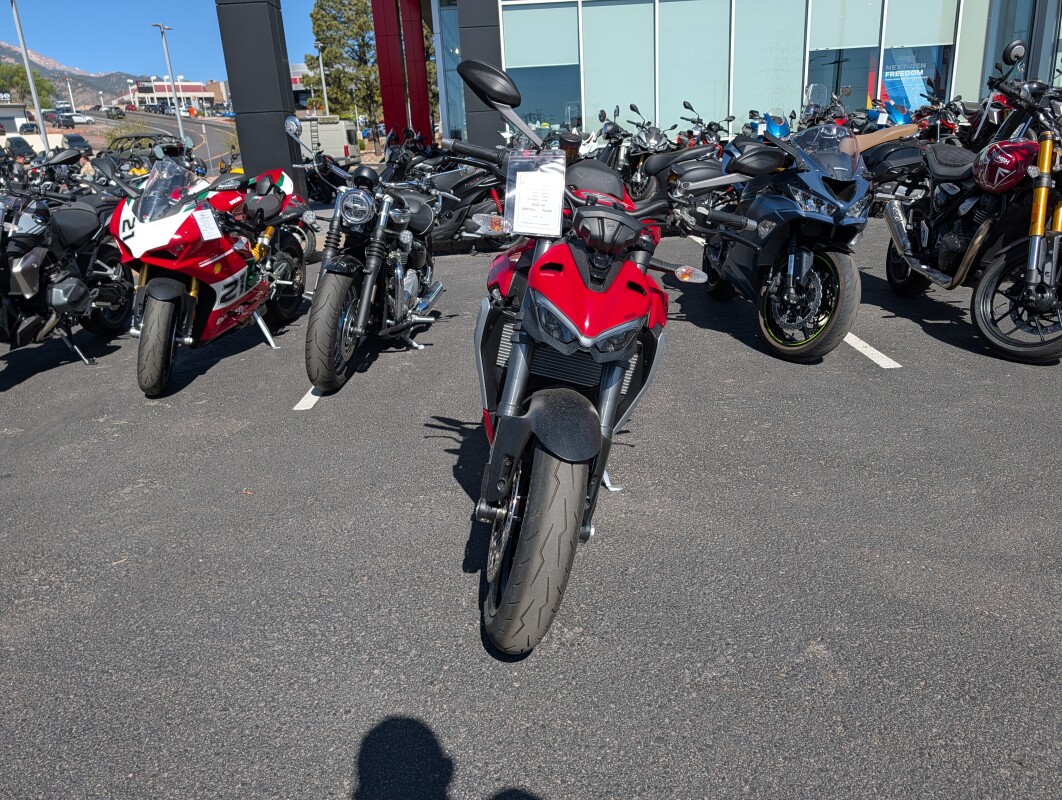 2023 Ducati Streetfighter V2, photo 8