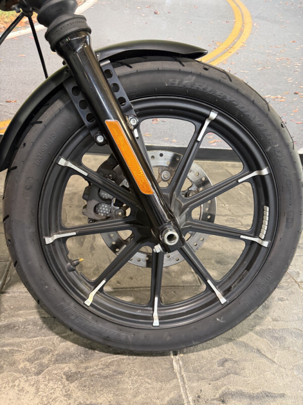 2022 Harley-Davidson® Iron 883™ No Gimmicks, No Hidden Fees., photo 6