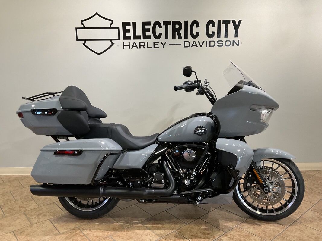 2026 Harley-Davidson® Road Glide Limited Dark Billiard Gray Black