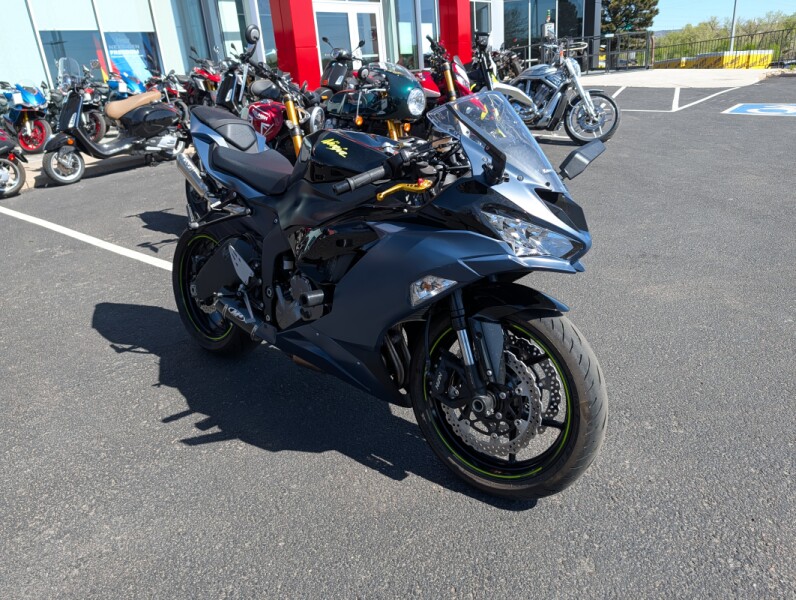 2023 Kawasaki Ninja® ZX™-6R ABS