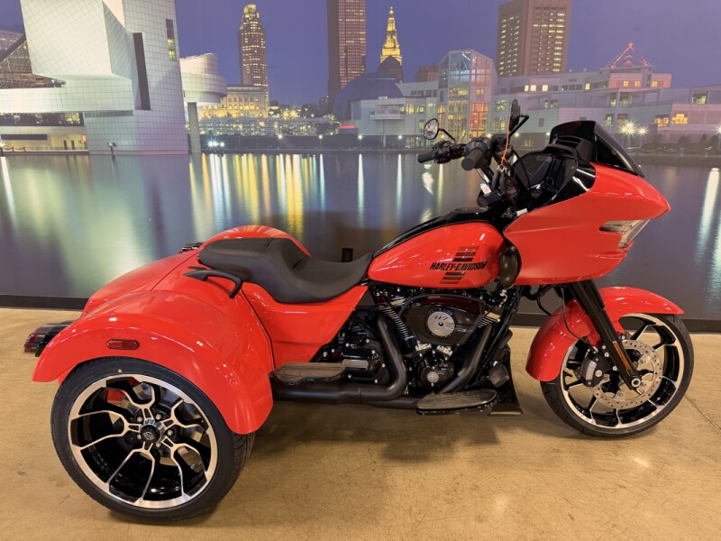FLTRX 2026 Road Glide®