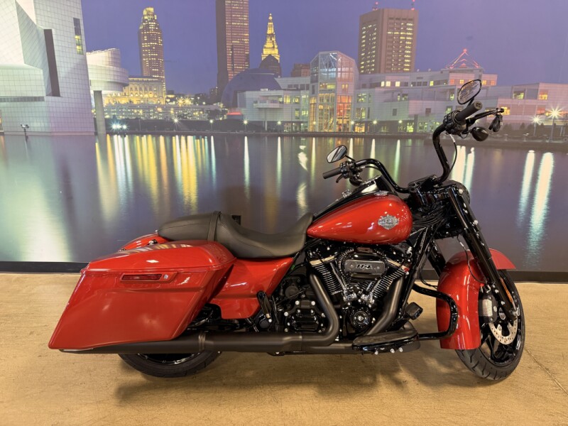 2025 Harley-Davidson® Road King™ Special FLHRXS