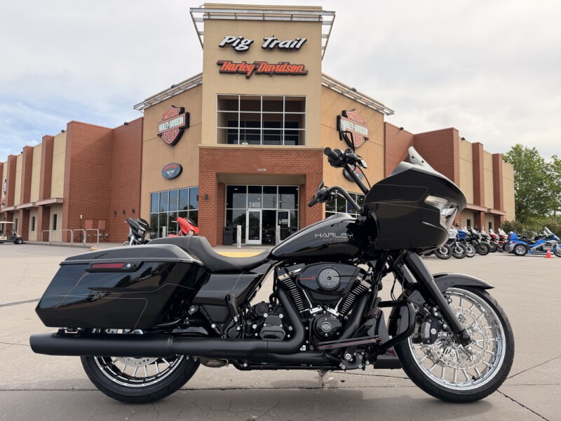 Harley-Davidson dealer serving Fayetteville AR - Pig Trail Harley