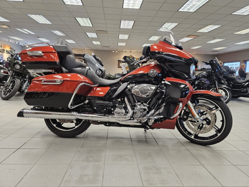 FLHXU 2025 Street Glide™ Ultra