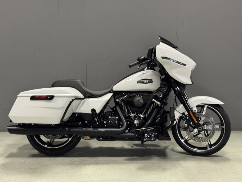 FLHX 2025 Street Glide™